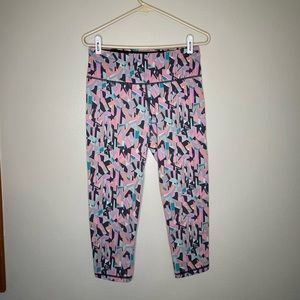 Cropped multi color Victoria’s Secret leggings size M